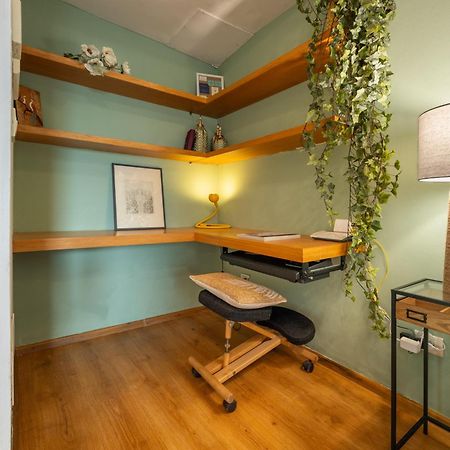 Via Cimabue 8B - Florence Charming Apartments - Metropolitan Loft In Florence - 20 Minute Walk To City Center - Excellent Base For Exploring - Less Than 5 Minute Walk To The Supermarket - Amazing Bakery On The Corner Ngoại thất bức ảnh