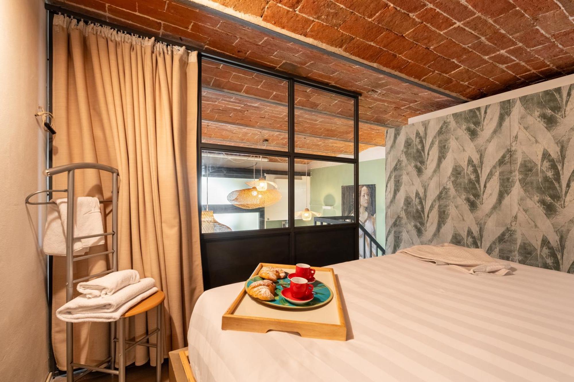 Via Cimabue 8B - Florence Charming Apartments - Metropolitan Loft In Florence - 20 Minute Walk To City Center - Excellent Base For Exploring - Less Than 5 Minute Walk To The Supermarket - Amazing Bakery On The Corner Ngoại thất bức ảnh