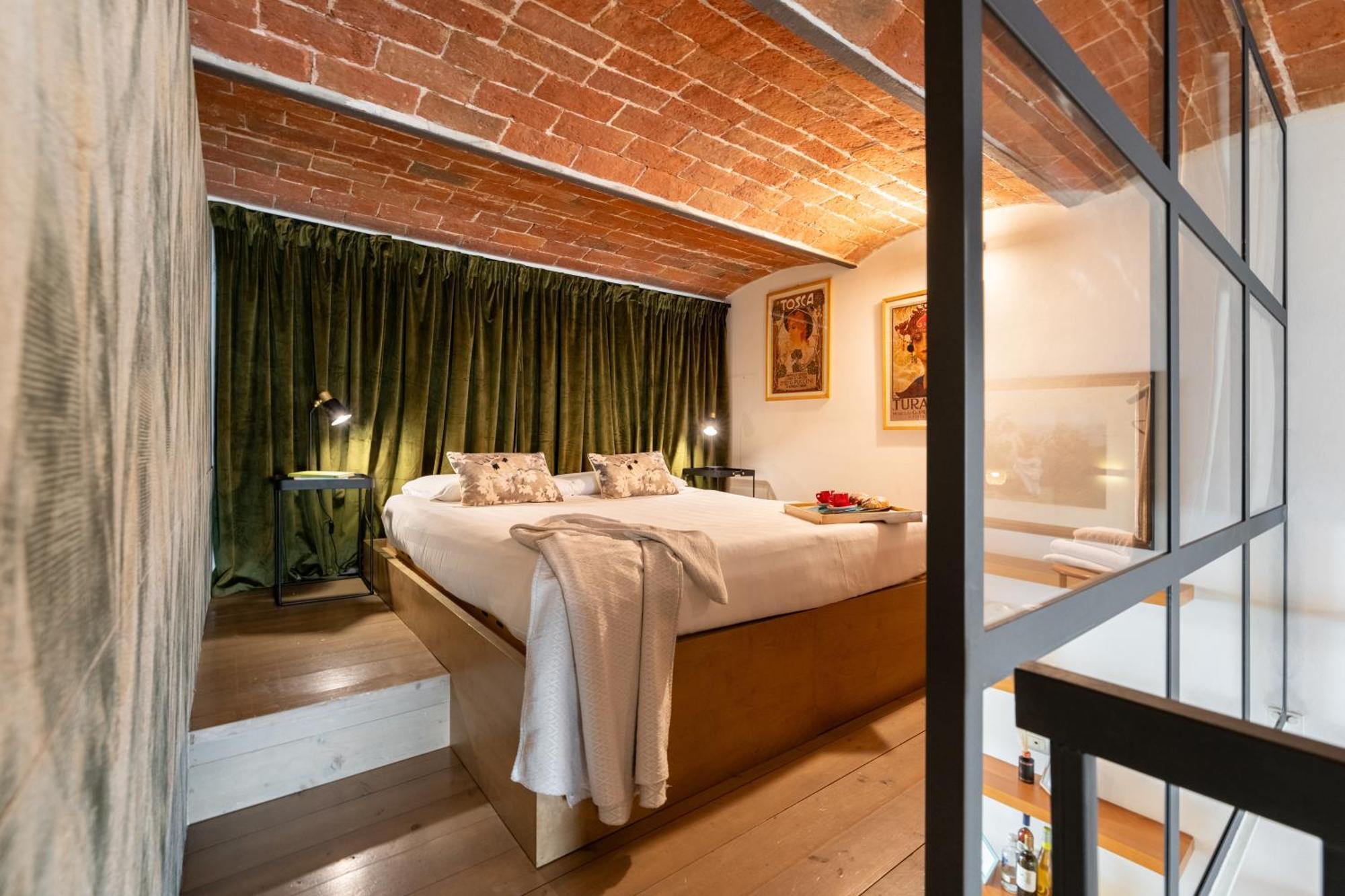 Via Cimabue 8B - Florence Charming Apartments - Metropolitan Loft In Florence - 20 Minute Walk To City Center - Excellent Base For Exploring - Less Than 5 Minute Walk To The Supermarket - Amazing Bakery On The Corner Ngoại thất bức ảnh